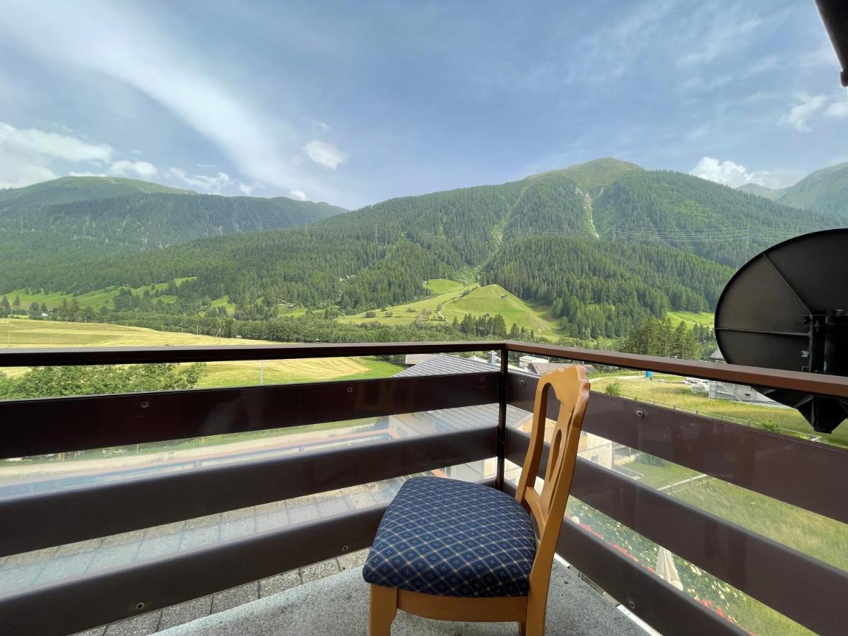Hotel Restaurant Gommerhof Reckingen Exteriör bild