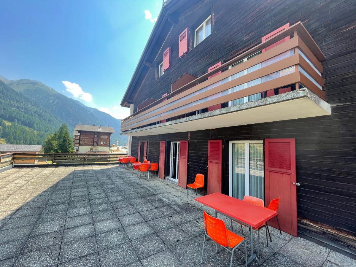Hotel Restaurant Gommerhof Reckingen Exteriör bild